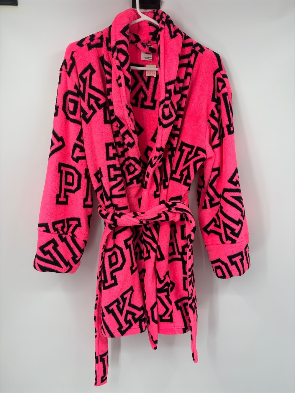 Pink Victorias Secret Hot Pink Logo Fuzzy Robe Size M / L